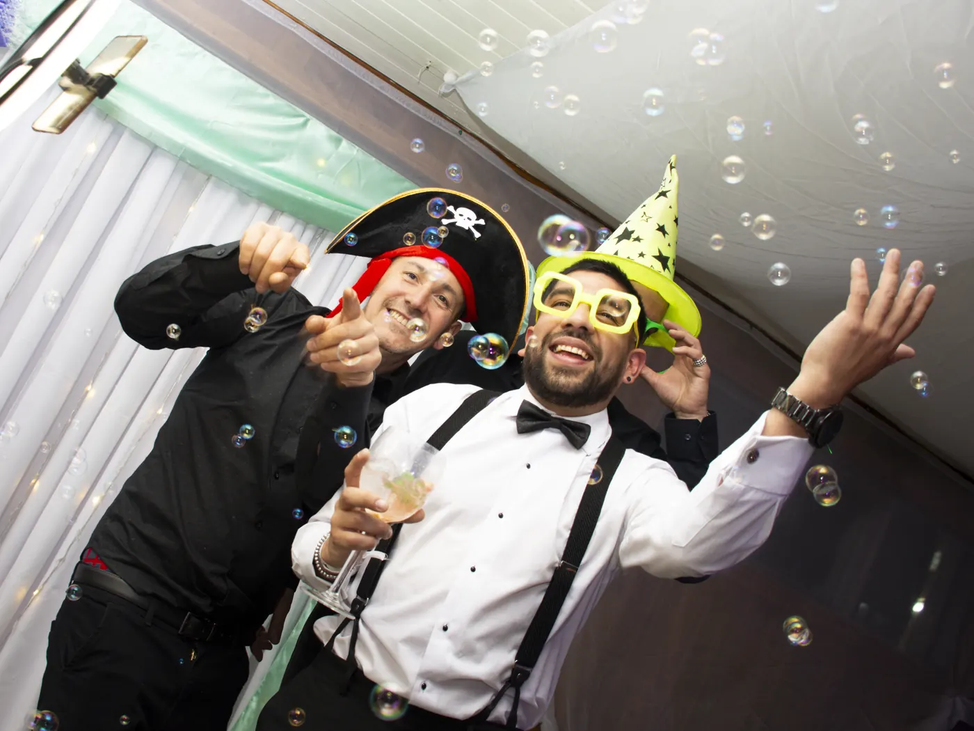 Fiesta de casamiento – fotógrafo de casamientos en Villa La Angostura